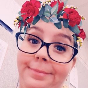 Meet your Posher, Marissa